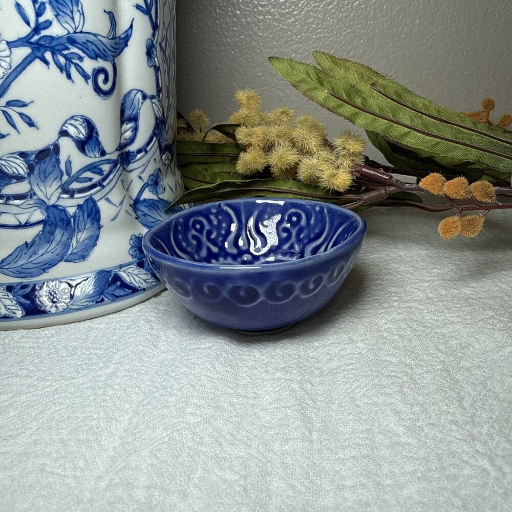 Vintage Blue White Stoneware Pinch Bowl Scandinavian Style Unmarked